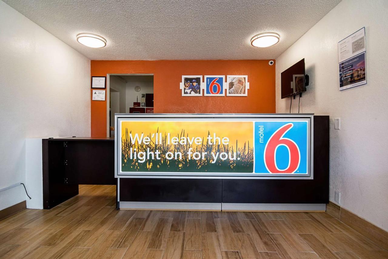 אשבורו Econo Lodge מראה חיצוני תמונה